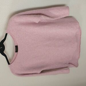 Pink 100 percent cashmere sweater